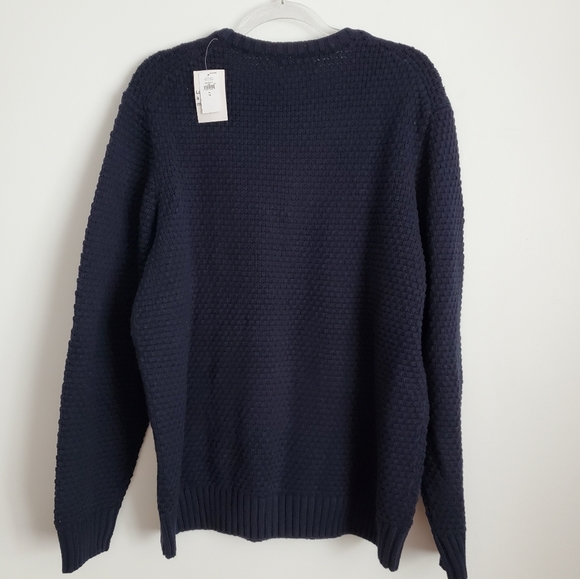 🆕️Navy Cable Knit Sweater Size XL - Picture 2 of 3